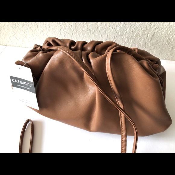 Shu Desire Ladies Foldover Flat Faux Leather Occasion Shoulder Chain Clutch Bags